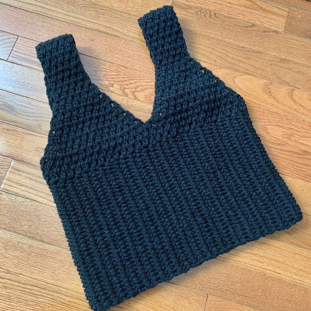 HANDMADE CROCHET KNIT TOP sweater vest dark academia